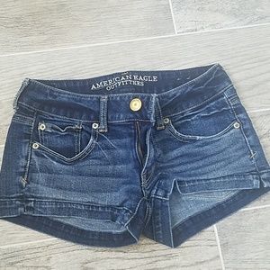 Juniors American Eagle shorts
